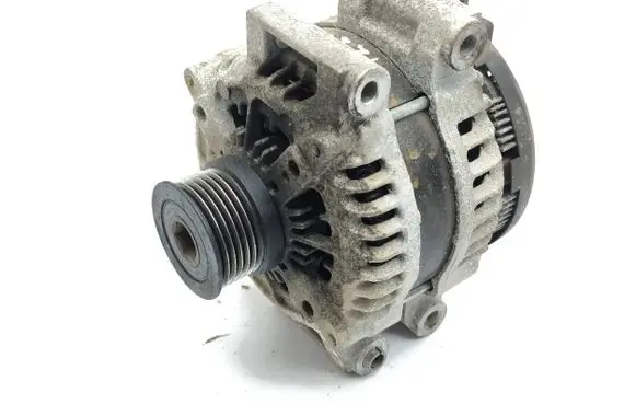 Jeep Grand Cherokee Generator/alternator P0699066 10019 190515