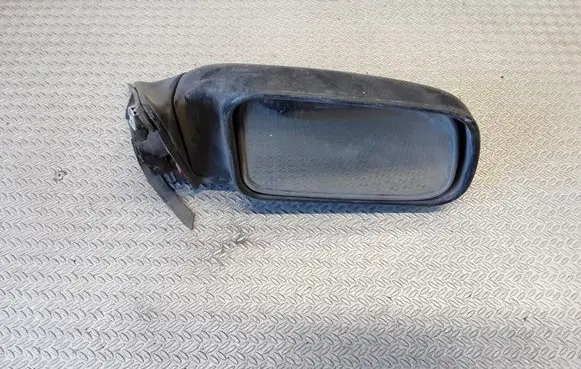Mitsubishi Galant Front door electric wing mirror E200749