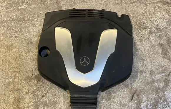 Mercedes-Benz GLE (W166 - C292) Engine cover (trim) A6420107008 4013434A