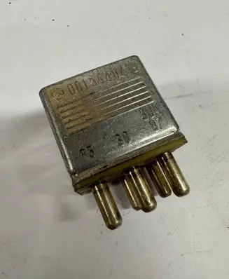 Mercedes-Benz E W124 Other relay 0015420219