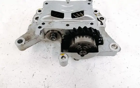 Lexus NX Oil pump 