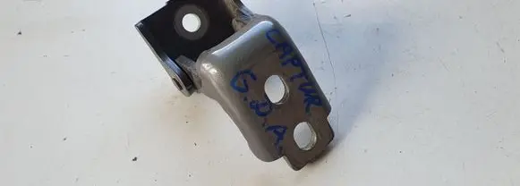 Renault Captur Rear door lower hinge