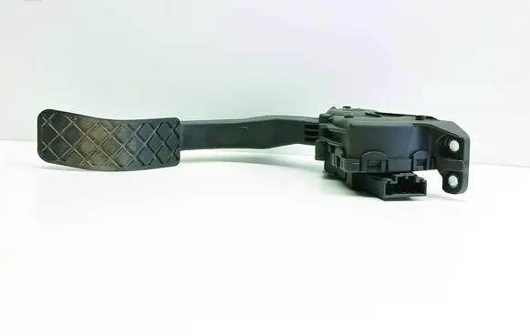 Audi A6 S6 C6 4F Accelerator throttle pedal 4F1721523A 6PV00898405