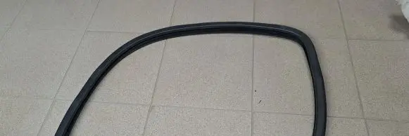 Fiat Ducato Rubber seal front door window/glass 