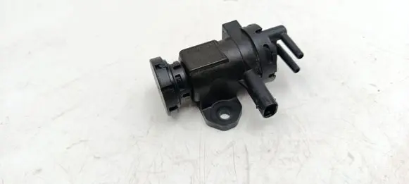 BMW 5 E60 E61 Turbo solenoid valve 8509323 0928402197