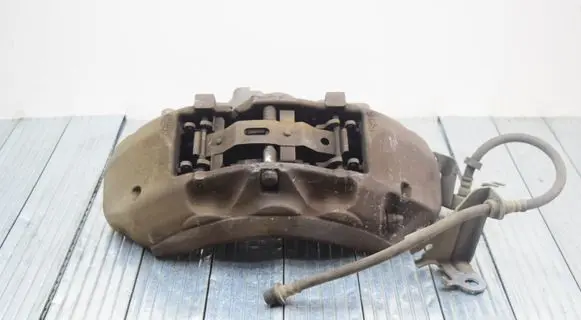 Front brake caliper