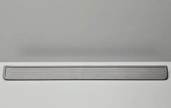 Honda Accord Front sill trim cover 84202TL0003020