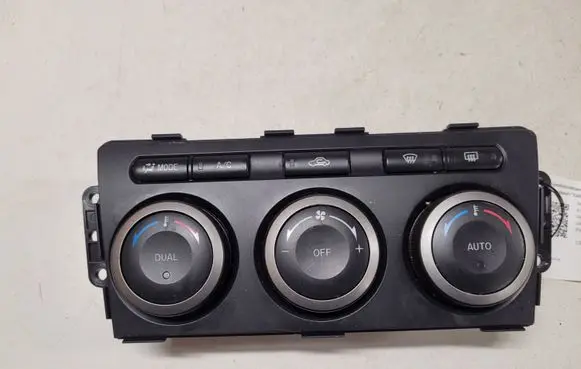 Mazda 6 Climate control unit 89112EB168 GAP361190A T1005817ZD
