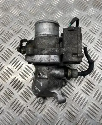 Toyota Avensis T250 Throttle valve 8967221020