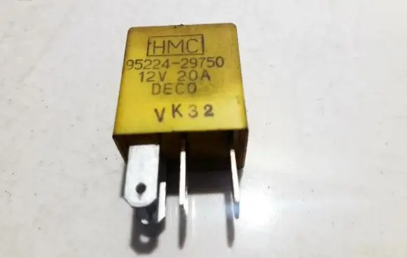 Hyundai Elantra Other relay 9522429750 VK32