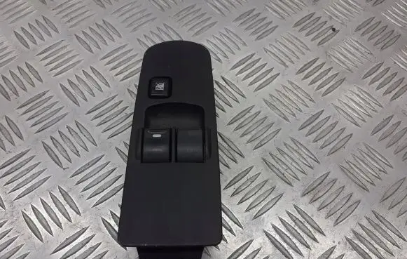Mitsubishi Colt CZ3 Front door window switch trim 8608A076