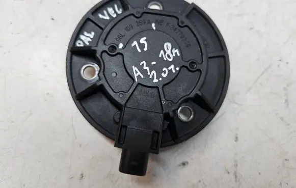 Audi A3 S3 8V Camshaft vanos timing valve 06L109259A