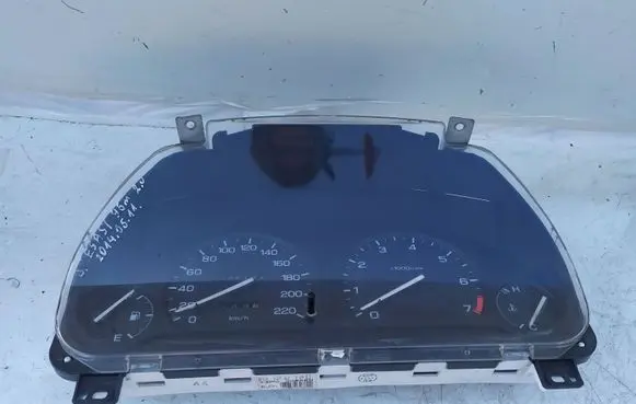 Subaru Legacy Speedometer (instrument cluster)