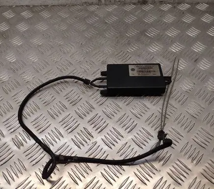 Volkswagen Touareg I Antenna control unit 7L6035507L