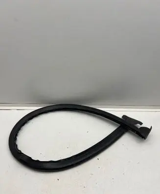Mercedes-Benz Vito Viano W447 Seal rubber (tailgate) A4477410080