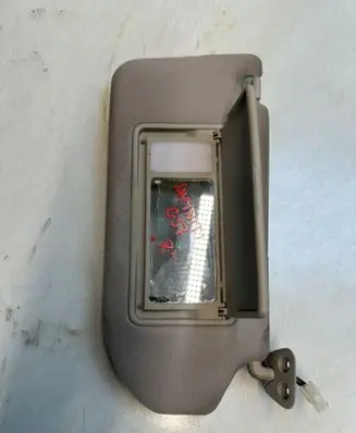 Infiniti G37 Sun visor 313