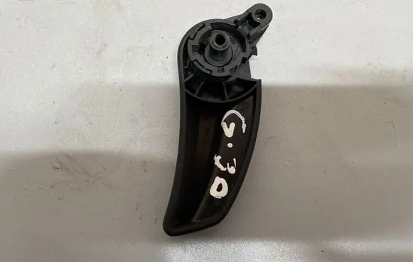 BMW 5 G30 G31 Engine bonnet (hood) release handle 7343443