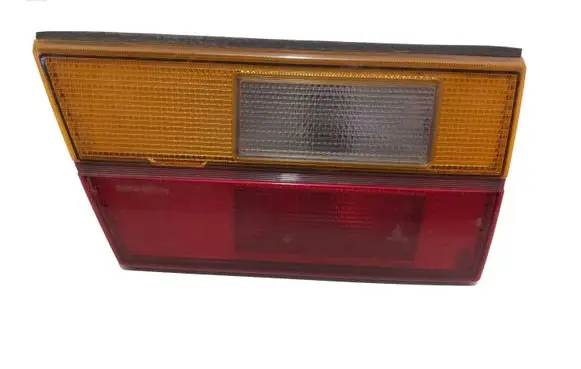 Volkswagen PASSAT B2 Tailgate rear/tail lights 321945107 321945259