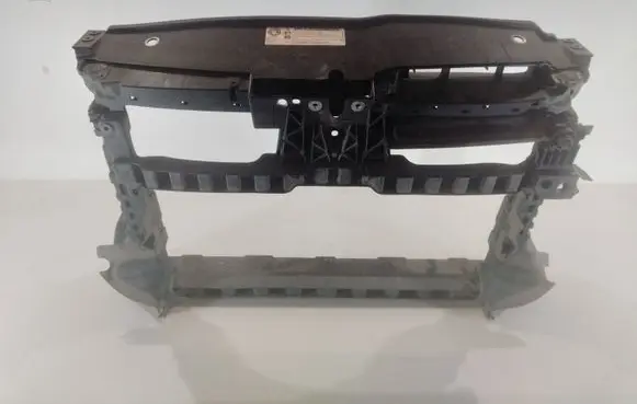 Volkswagen Golf VI Radiator support slam panel 5K0805594