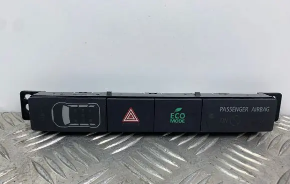 Mitsubishi Outlander Hazard light switch 1416200400