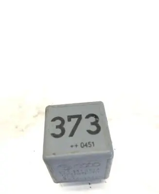 Audi A5 8T 8F Other relay 8D0951253A