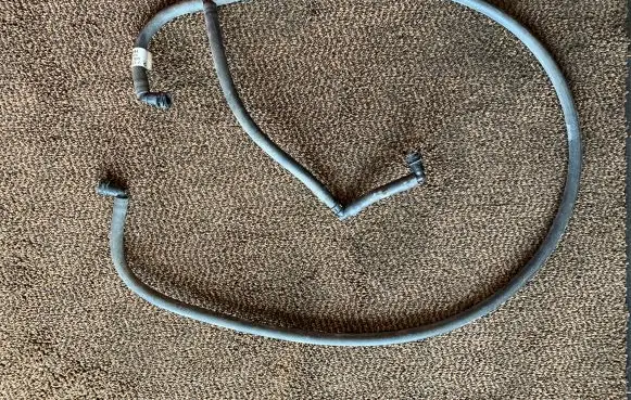 BMW 7 E65 E66 Windshield washer fluid hose 7137403