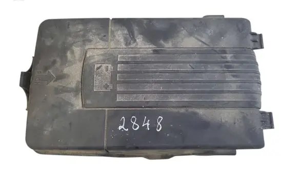 Volkswagen PASSAT B6 Battery box tray cover/lid 1K0915443C