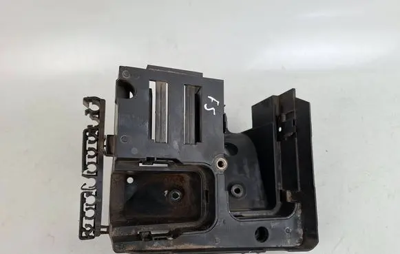 Audi A3 S3 8P Fuse box cover 1K0907361B