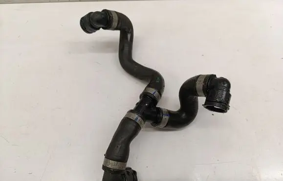 Mercedes-Benz C W205 Engine coolant pipe/hose A2055013984