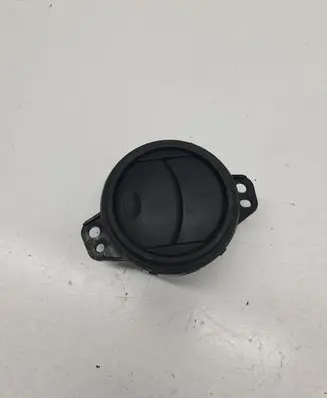 Toyota RAV 4 (XA20) Dash center air vent grill 5565042030