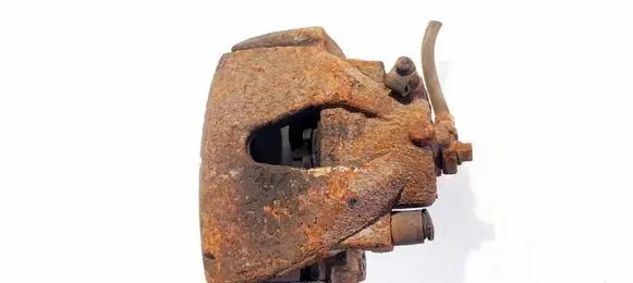 Front brake caliper