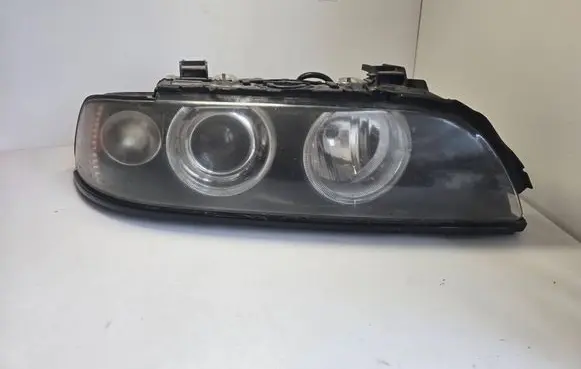 BMW 5 E39 Headlight/headlamp 15373000