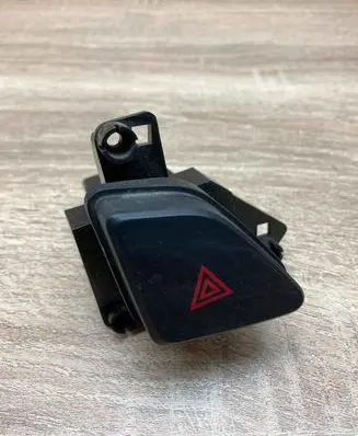 KIA Sorento Hazard light switch 864W0140