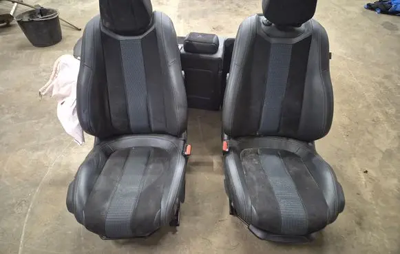 Peugeot 308 Seat set NOCODE