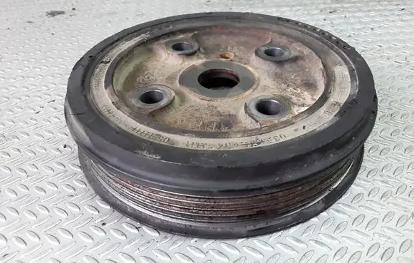 Volvo S60 Crankshaft pulley 30637335