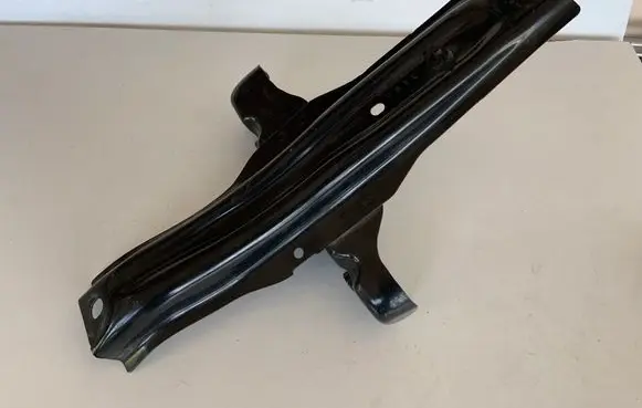 Mercedes-Benz CLA C117 X117 W117 Battery bracket A2466200028