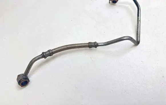 Citroen DS4 Turbo turbocharger oiling pipe/hose 9686668880D