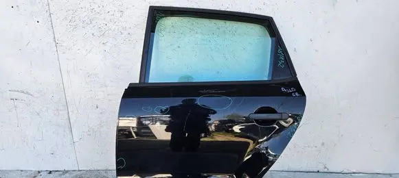 Volkswagen Polo V 6R Rear door 