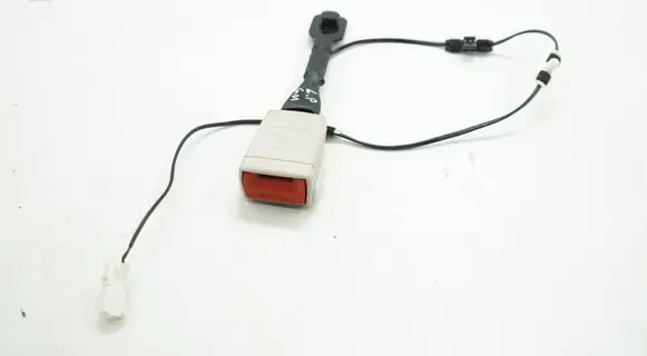 BMW 7 G11 G12 Front seatbelt buckle 7435895ACR 7435895