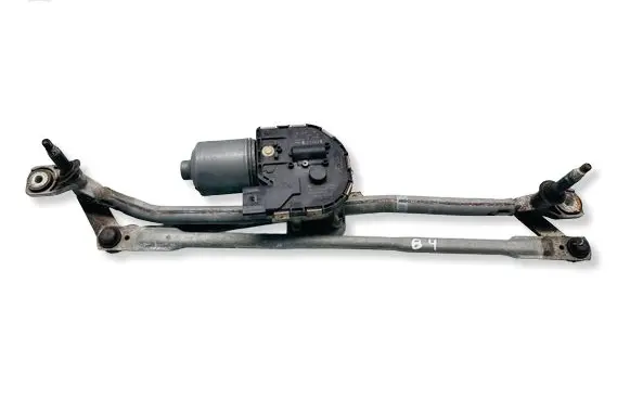 Audi Q5 SQ5 Front wiper linkage and motor 1137328703 1334710985 M353253429