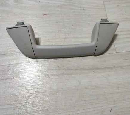 Peugeot Rifter Front interior roof grab handle 9813105577