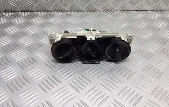 Seat Leon (1M) Interior fan control switch 