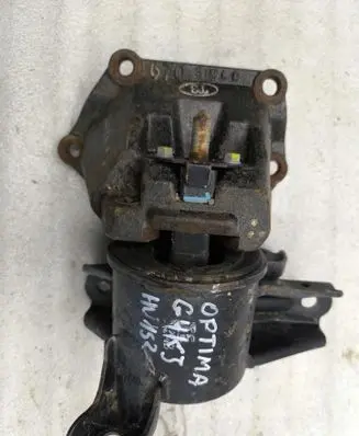 KIA Optima Engine mount vacuum valve 