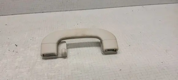 Mercedes-Benz A W169 Rear interior roof grab handle 1698100251 3140405 1698100151