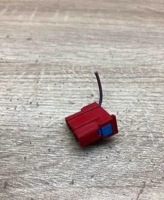 Volkswagen PASSAT B5 Plug wire 1J0937714