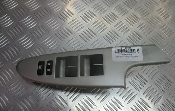 Toyota Urban Cruiser (XP110) Electric window control switch