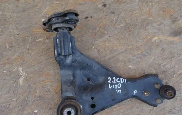 Mercedes-Benz Vito Viano W447 Front upper control arm/wishbone 