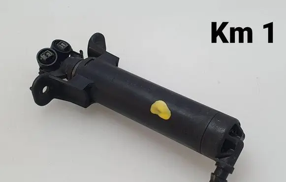 Audi A3 S3 8V Headlight washer spray nozzle 8V0955102 A2C53425308