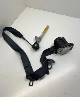 Mitsubishi ASX Front seatbelt 641629700
