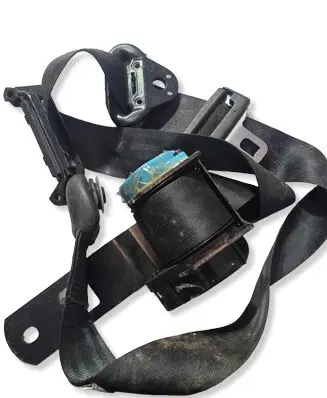Chrysler Voyager Rear seatbelt 4680219 0621